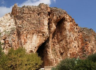 Грот Манджапане: одна из последних пещер, в которой совсем недавно жили люди