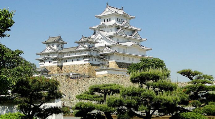 Химэдзи: стойкий замок Белой Цапли