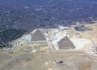 Эти 10 знаковых мест на планете выглядят совсем иначе с другого ракурса!