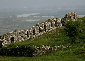 Розафа: удивительная крепость с легендой, леденящей кровь