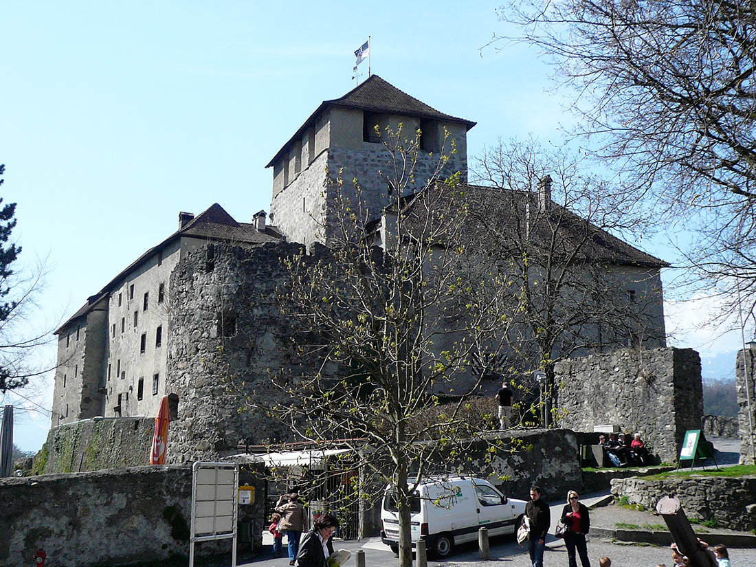замок Шаттенбург