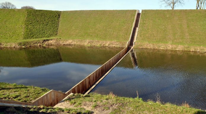 18 уникальных мостов, которые бросают вызов гравитации