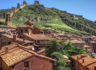 Альбаррасин: одна из самых красивых деревень Испании