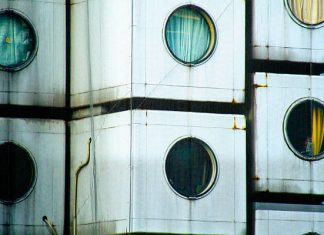 Капсульная башня «Накагин»: причудливый пример архитектурного метаболизма капсульная башня накагин