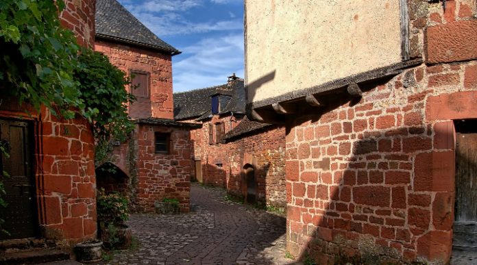 В гостях у сказки: 12 самых красивых деревень Франции