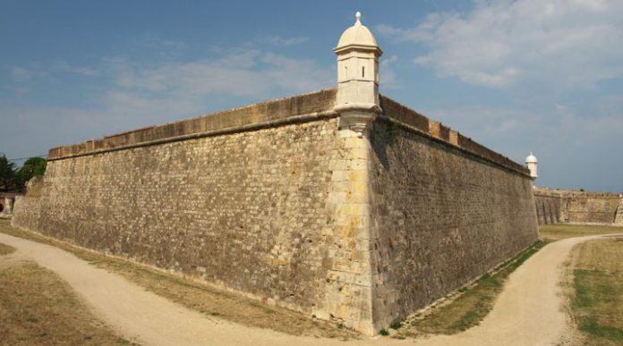 Сан Ферран: самый большой замок Испании