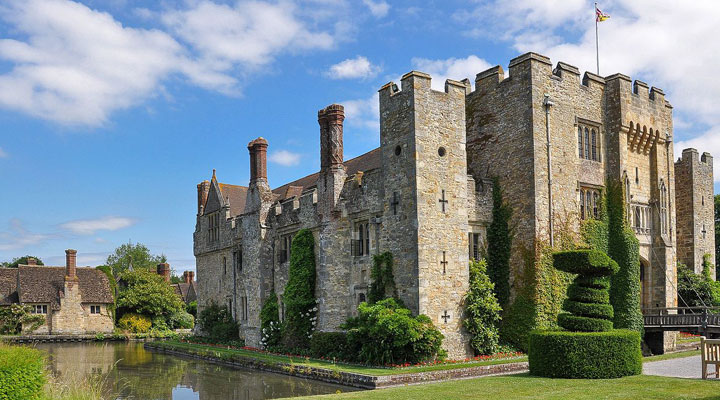 Замок Хивер: легендарный дом детства английской королевы