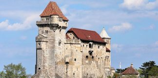 Замок Лихтенштейн: живая легенда Венского леса