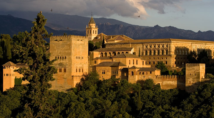 Альгамбра: жемчужина Востока в сердце Испании