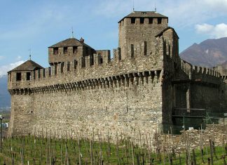 Беллинцона: старинный швейцарский город трех зáмков