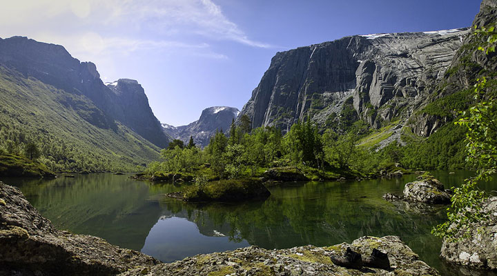 Фьорды Норвегии: самые известные и красивые места, которые привлекают миллионы туристов