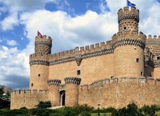 7 самых красивых замков в окрестностях Мадрида