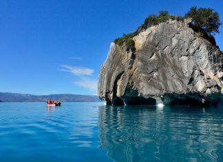 Хенераль-Каррера: удивительное озеро с Мраморным собором в Патагонии