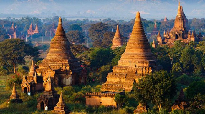 Паган: несуществующий город тысячи храмов, пагод и ступ