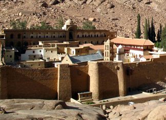 Монастырь Святой Екатерины: здесь, у подножия горы Синай, хранятся рукописи на неизвестном языке