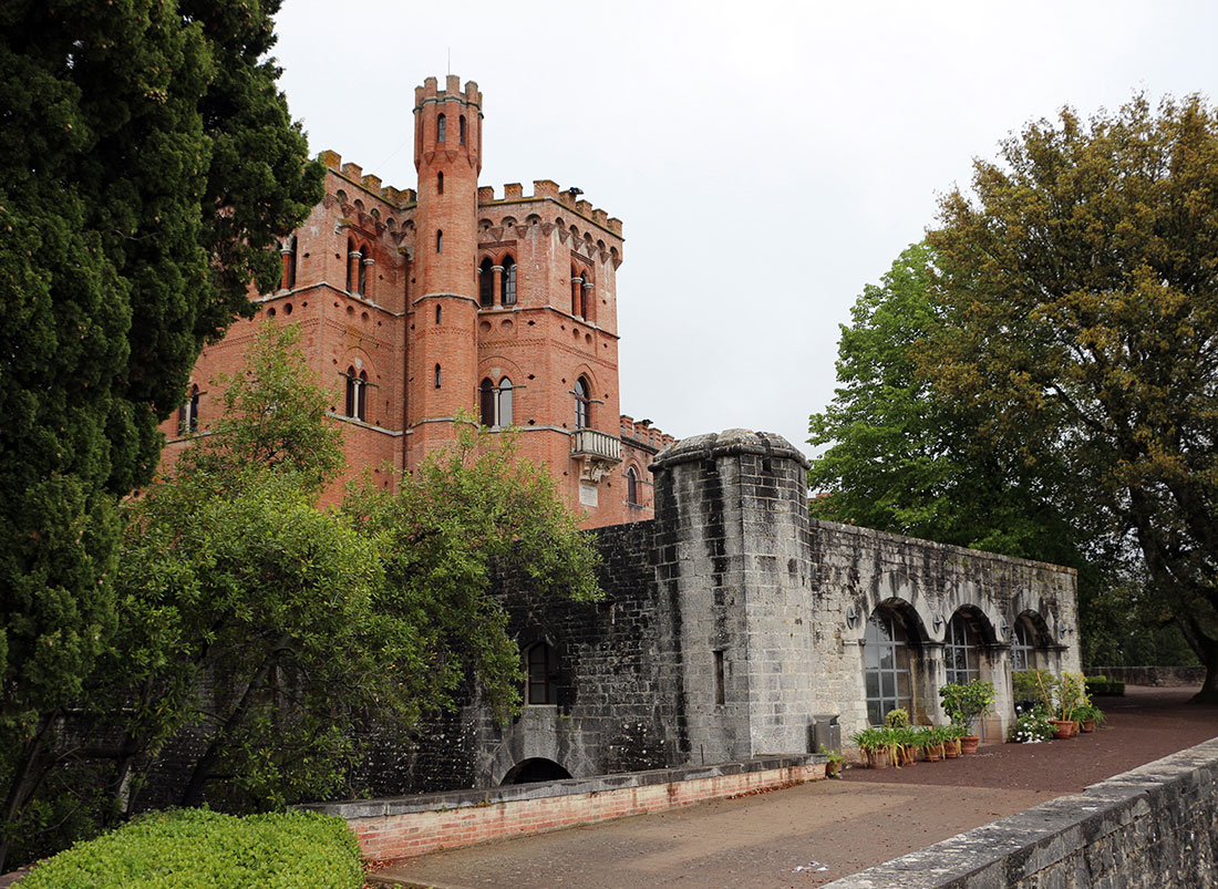 Замок Бролио