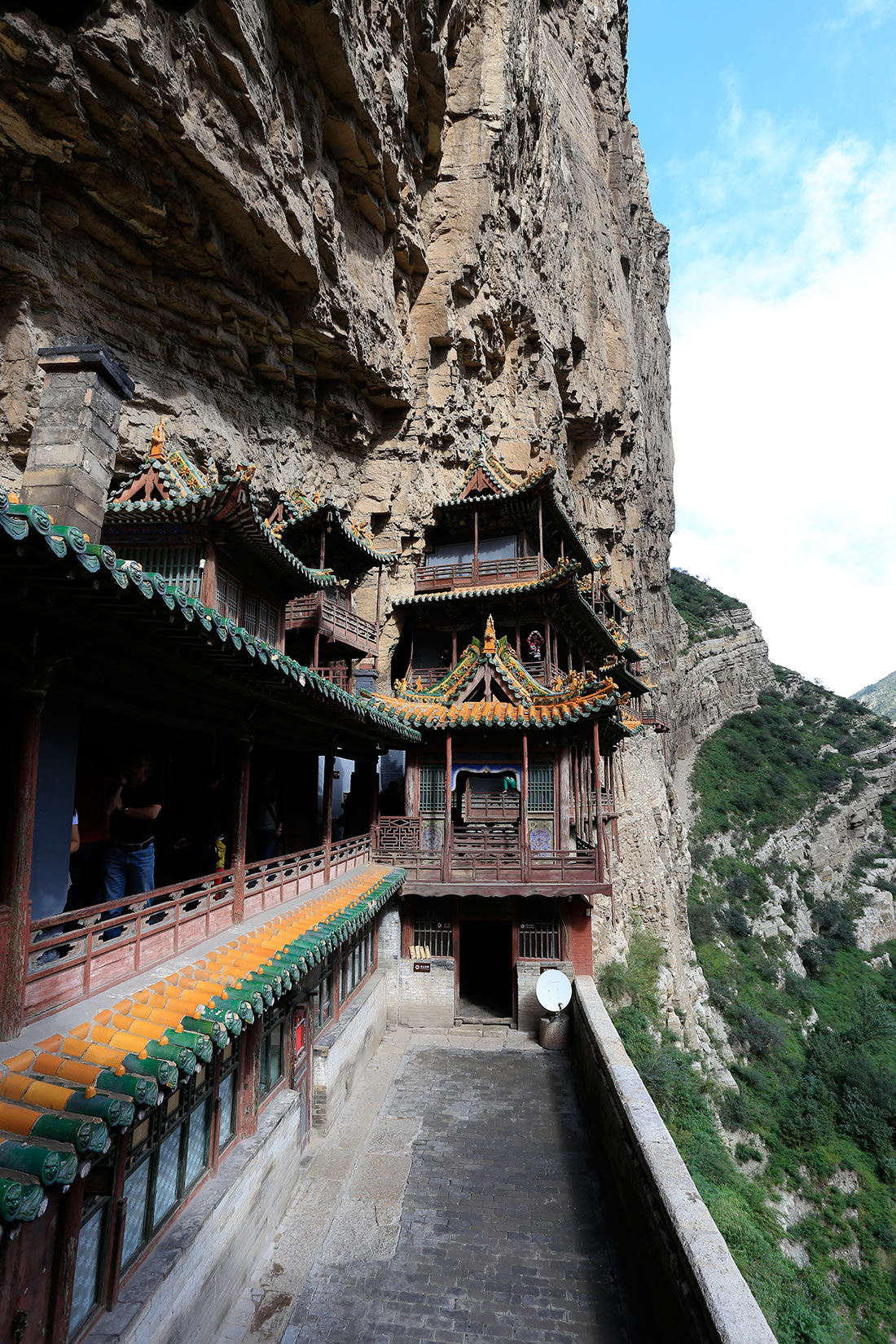 висячий монастырь Сюанькун-сы