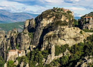 ТОП-10 городов, уютно затерявшихся высоко в горах