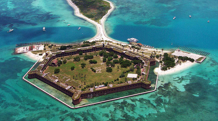 Форт Джефферсон: удивительная заброшенная тюрьма на тропическом острове