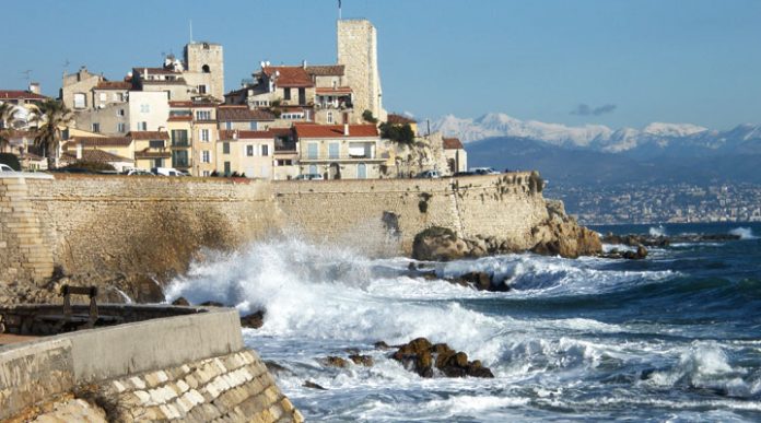 Куда поехать из Ниццы: 15 лучших идей для поездки одного дня