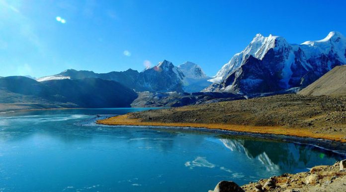 Озера в Гималаях: 10 мест, которые поражают своим неземным великолепием