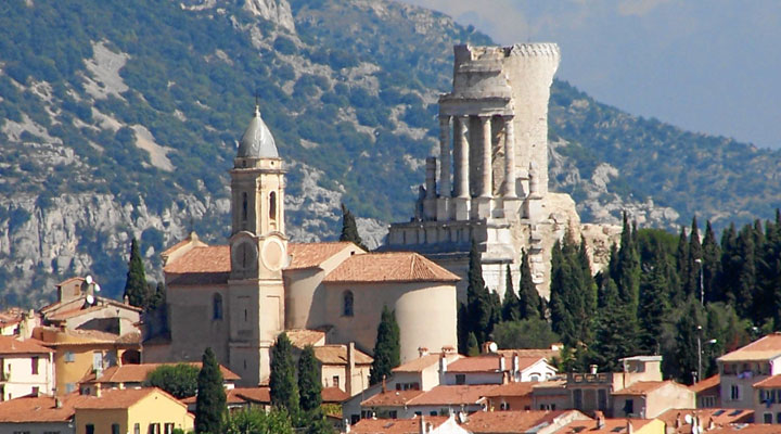 Куда поехать из Монако: 15 мест Лигурии и юга Франции, которые стоят вашего внимания