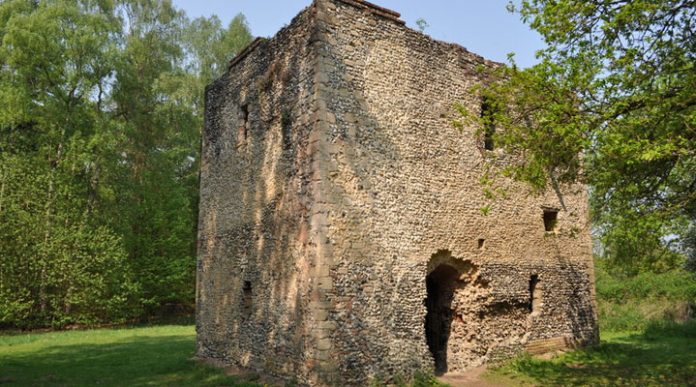 Тетфорд Уоррен Лодж: труднодоступная крепость, построенная с очень необычной целью