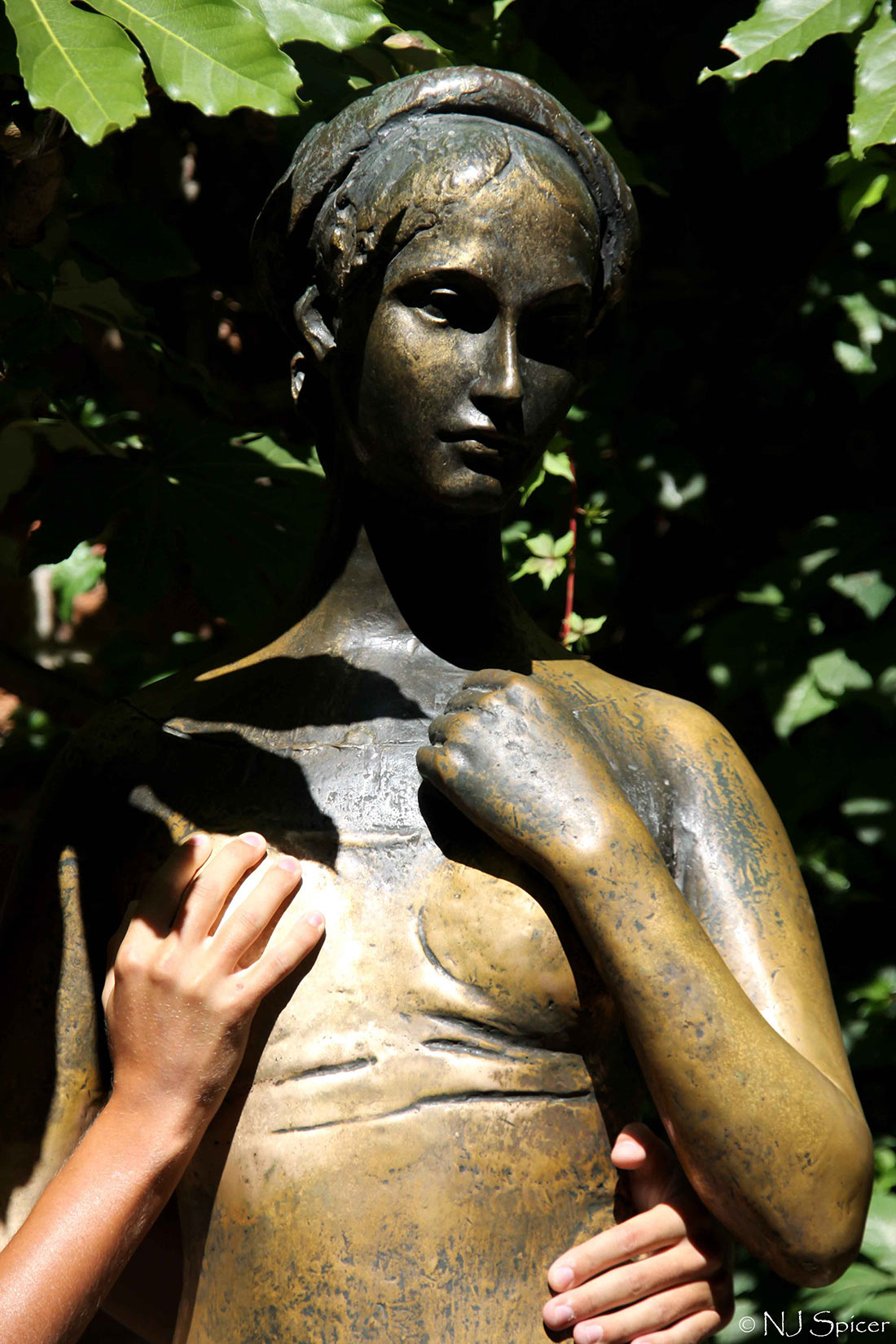 Бронзовая скульптура Джульетты
