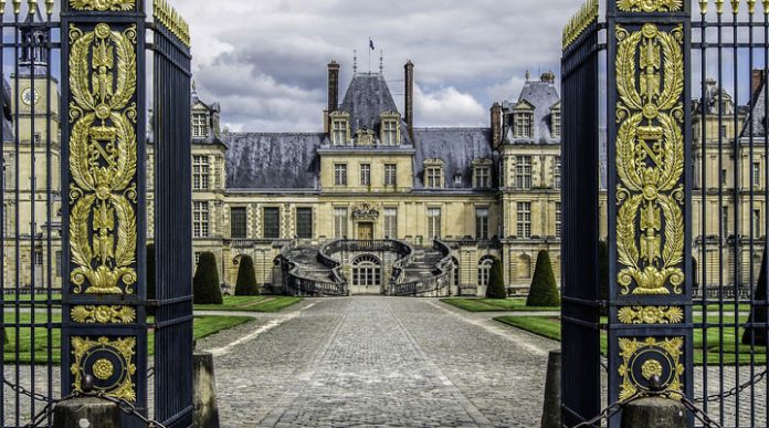 Дворец Фонтенбло: роскошная ренессансная резиденция французских королей