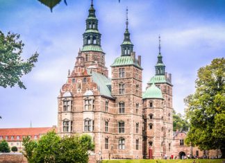Замок Розенборг: резиденция датских королей в самом центре Копенгагена