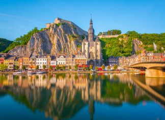 Динан: родина саксофона и легендарного пива