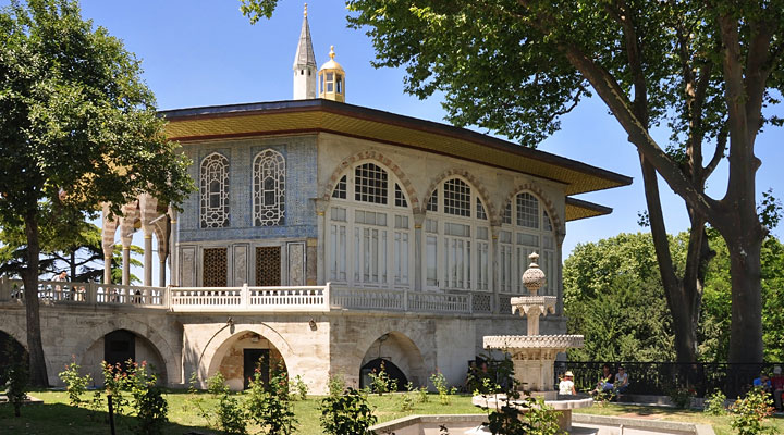 Дворец Топкапы: роскошная резиденция султана в самом сердце Стамбула