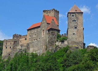 Замок Хардегг: одно из самых старых оборонительных сооружений в Центральной Европе