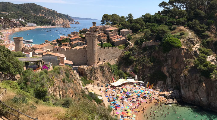 Самые красивые курорты Испании: 10 мест, где хочется остаться навсегда