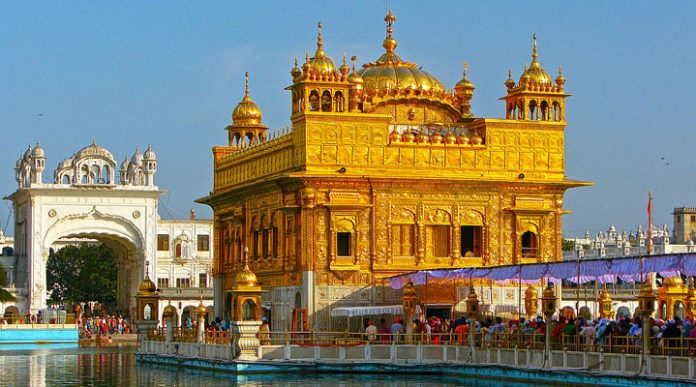 Самые необычные храмы мира: 10 культовых сооружений, которые поражают воображение