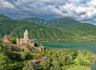Куда поехать из Тбилиси: 7 лучших идей для поездки одного дня