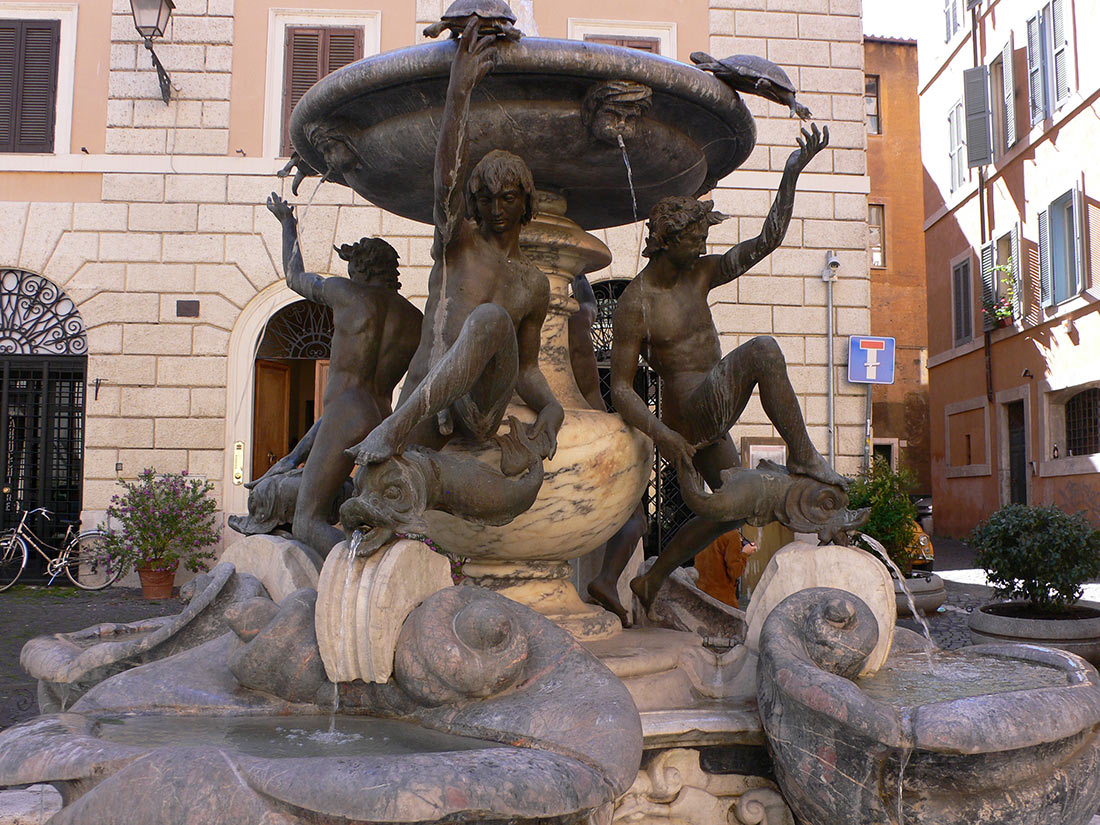 Пьяцца Маттеи (Piazza Mattei)