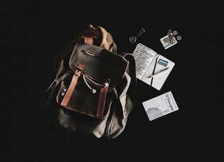 Что взять с собой в путешествие: 12 вещей, которые всегда должны быть с вами в рюкзаке
