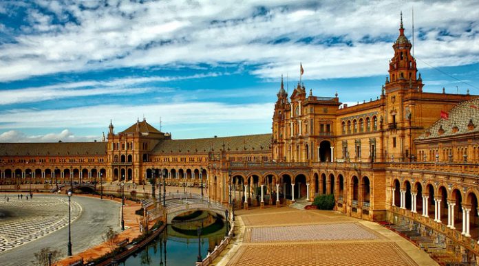 Куда поехать из Гранады: 15 лучших идей для поездки одного дня