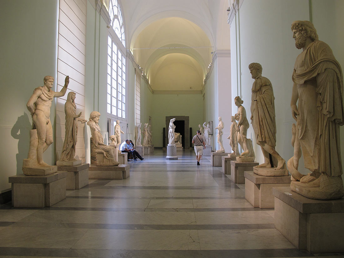Национальный археологический музей Неаполя