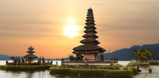 Храмы Индонезии: 10 невероятных сооружений