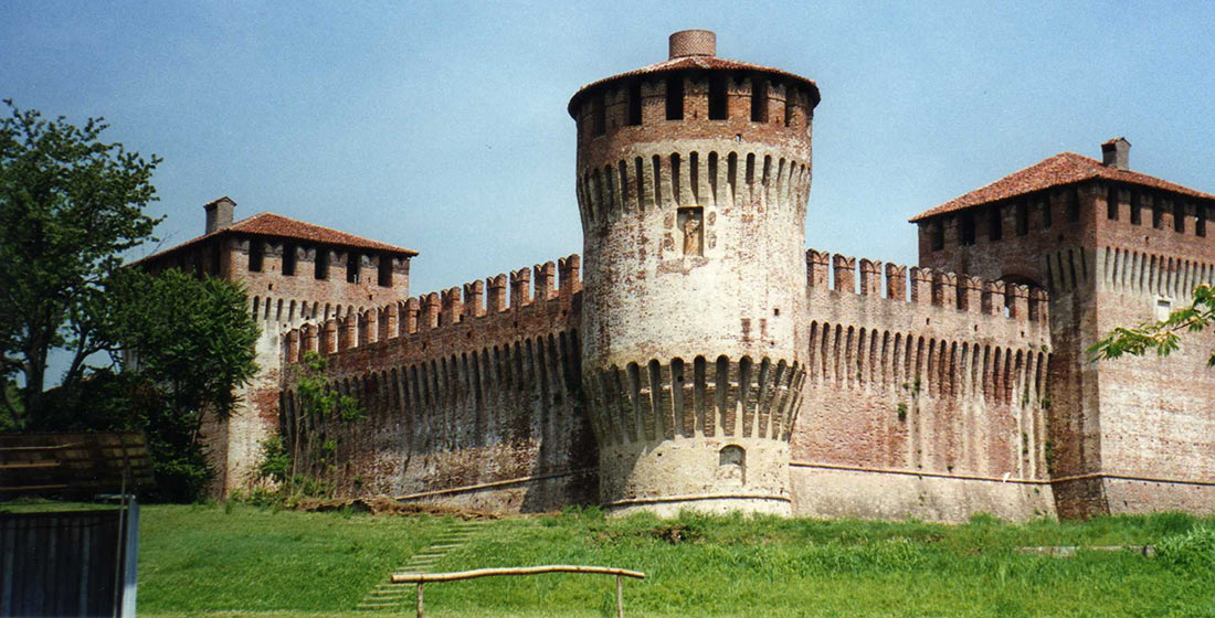 замок Сончино