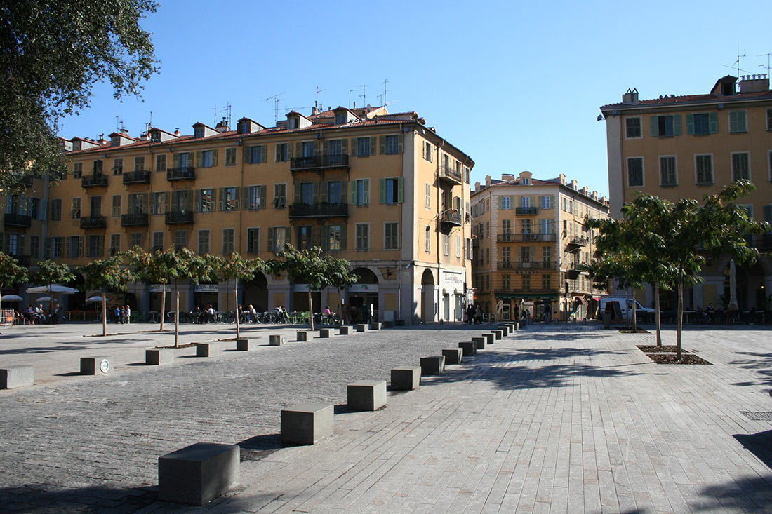 Площадь Гарибальди (Place Garibaldi)