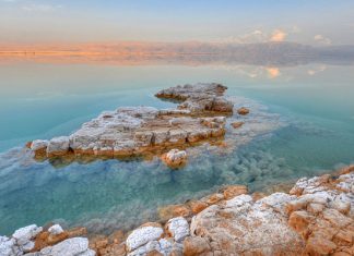 Мертвое море: несколько интересных фактов и где находится самое знаменитое море в мире