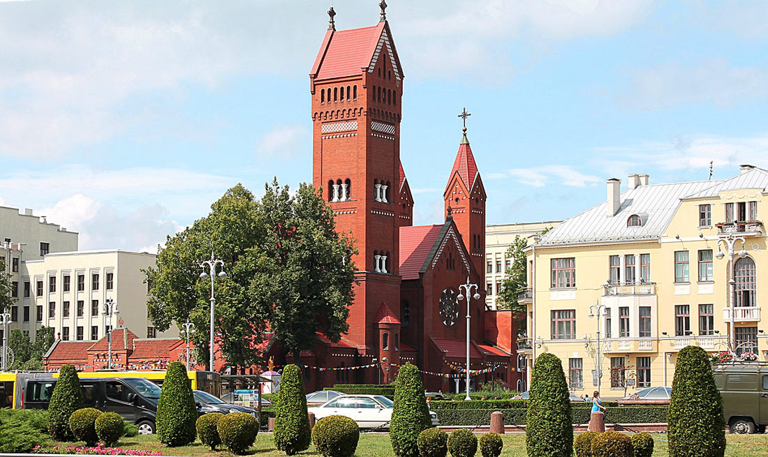 Костёл святого Симеона и святой Елены в Минске