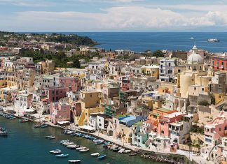 Куда поехать из Сорренто: 15 лучших идей для поездки одного дня