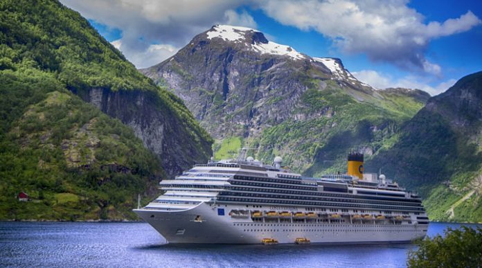 Идеи для путешествий: 8 нескучных примеров, которые заставят вас тотчас же собирать вещи