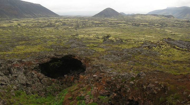 Трихнюкайигюр: единственный в мире вулкан, в жерло которого можно спуститься
