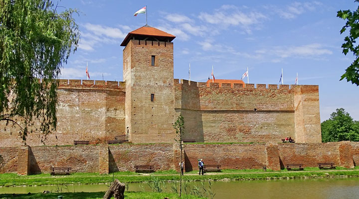 Замки и крепости Венгрии: 14 самых интересных и впечатляющих мест