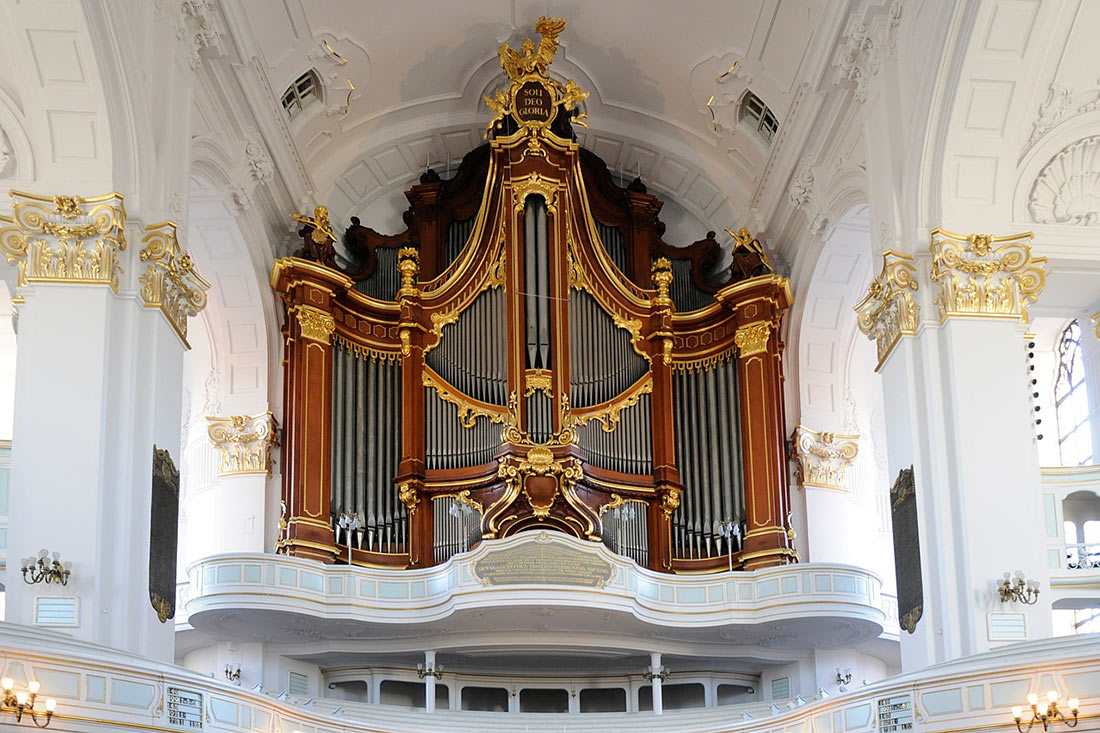 Михайловская церковь в Гамбурге
